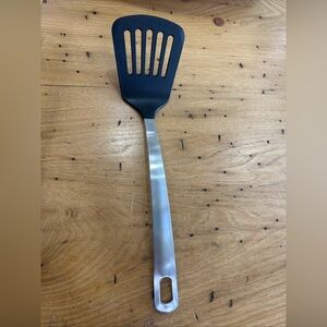 Black Nylon And Stainless Steel Curved Pancake Flipper Turner 12”